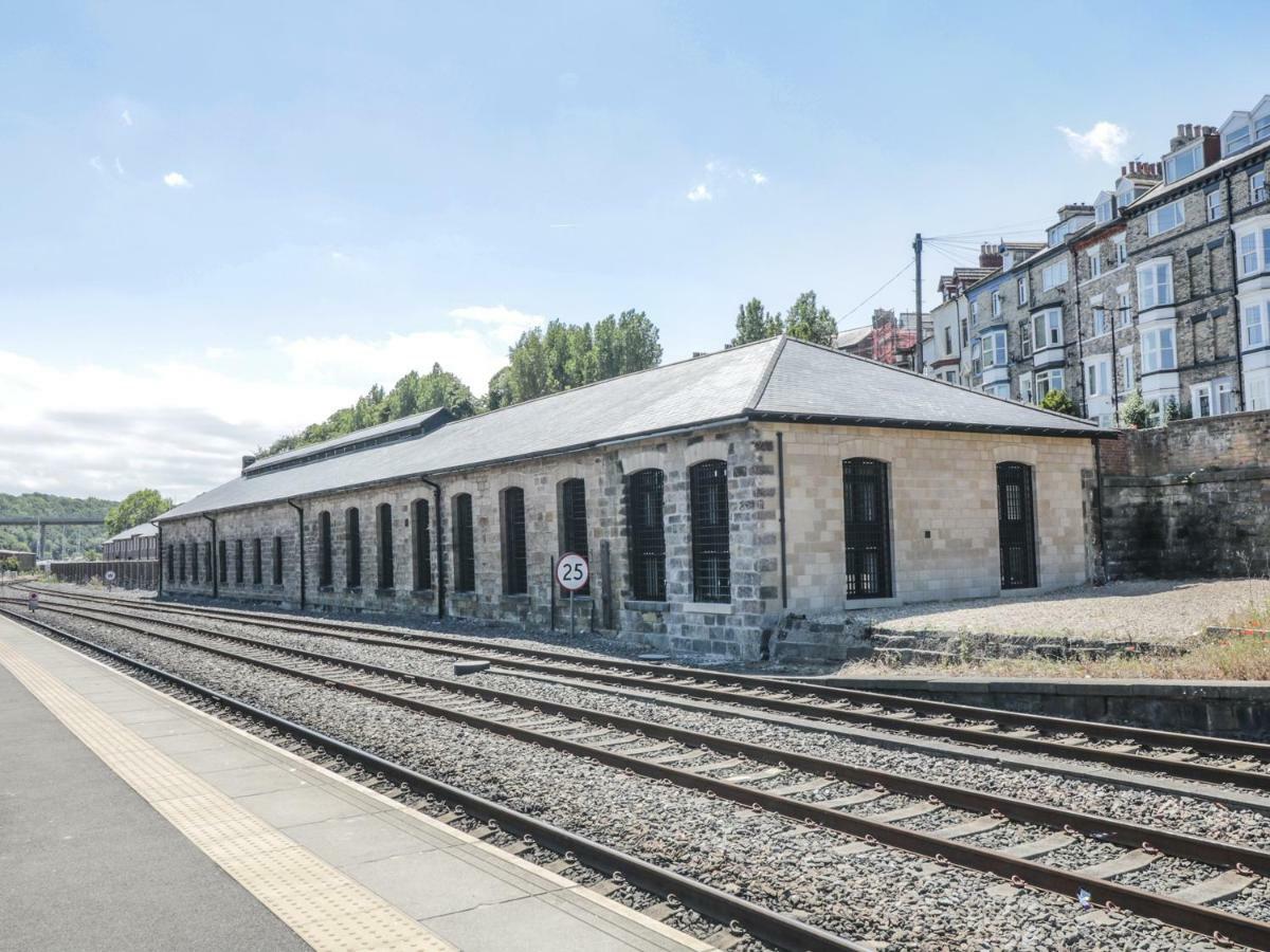 Olton Hall Engine Shed Уитби Экстерьер фото
